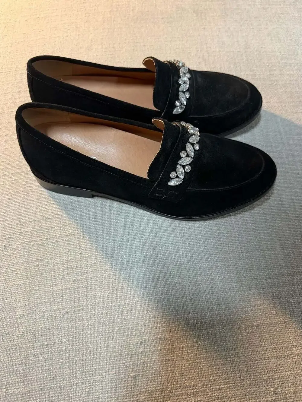 Vionic Avvy Jeweled Black Suede Loafers Size 7.5